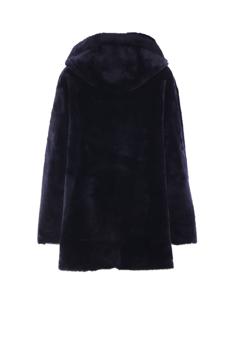 Arma Coats