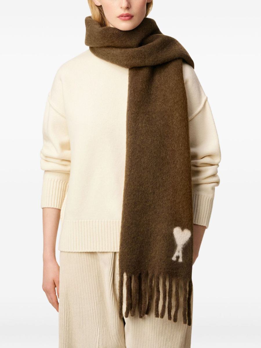 AMI Paris Scarfs
