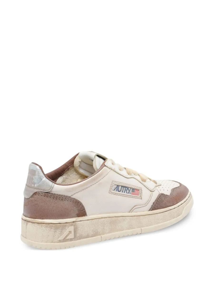 Autry Super Vintage Low Sneakers In Burn And Silver Shoes