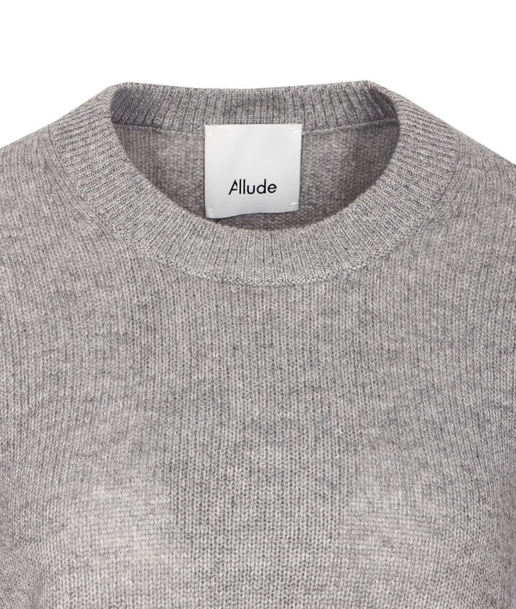 Allude Sweaters