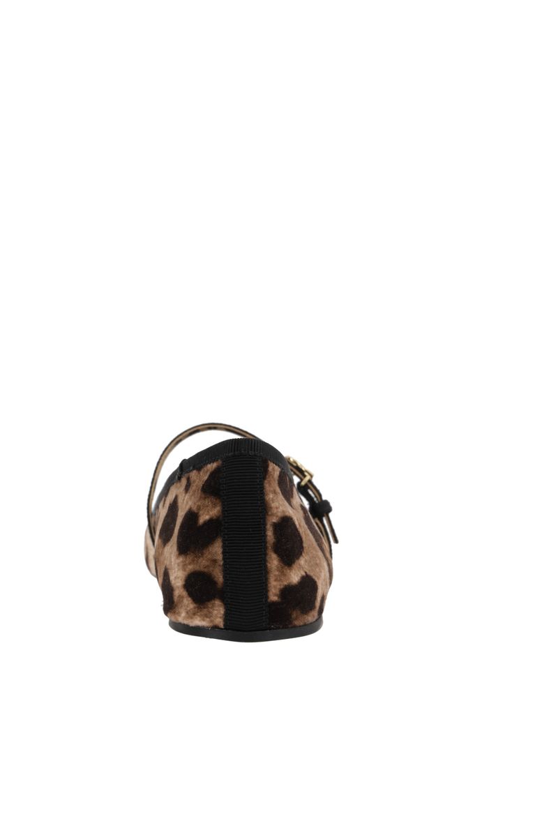 Dolce & Gabbana Flat Shoes