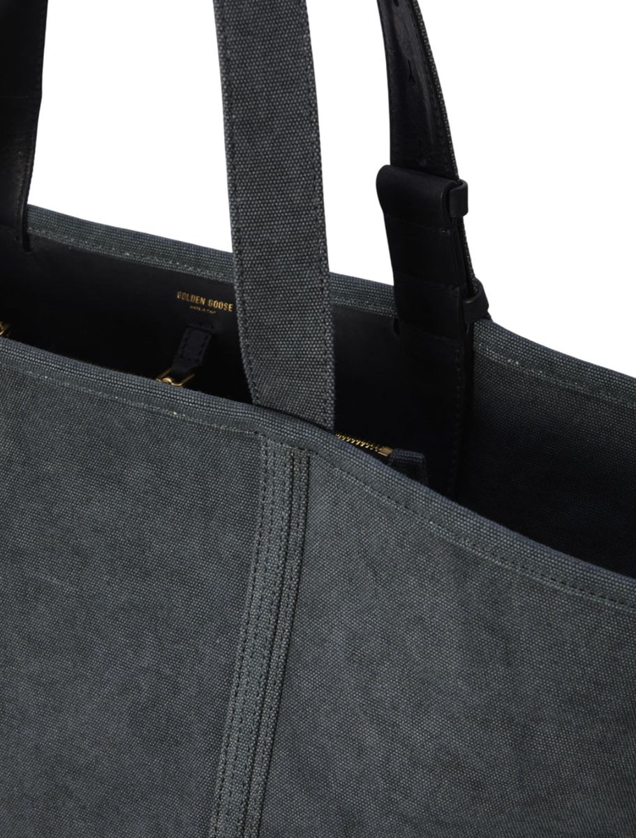 Golden Goose Shoulder Bags