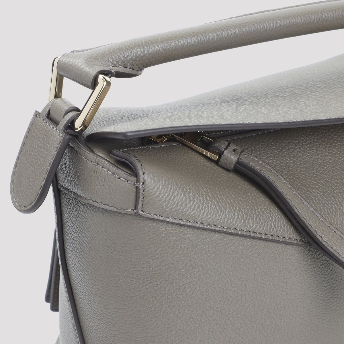 Loewe Shoulder bags