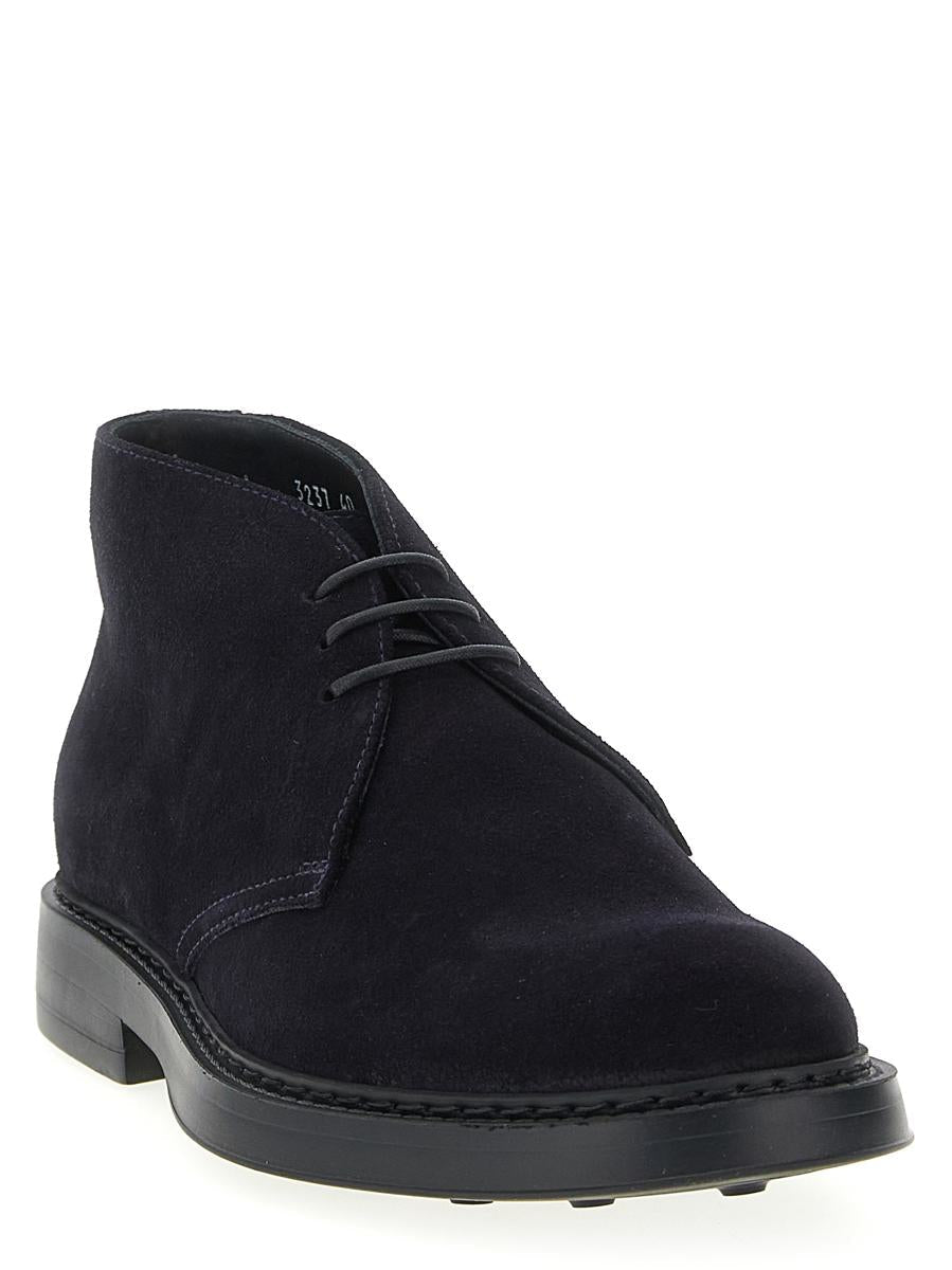 Doucal's 'Chukka' Ankle Boots