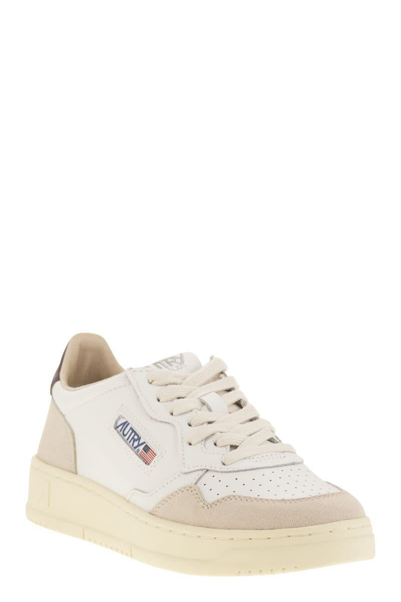 Autry Medalist Low - Leather And Suede Sneakers