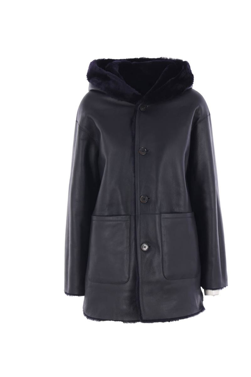 Arma Coats