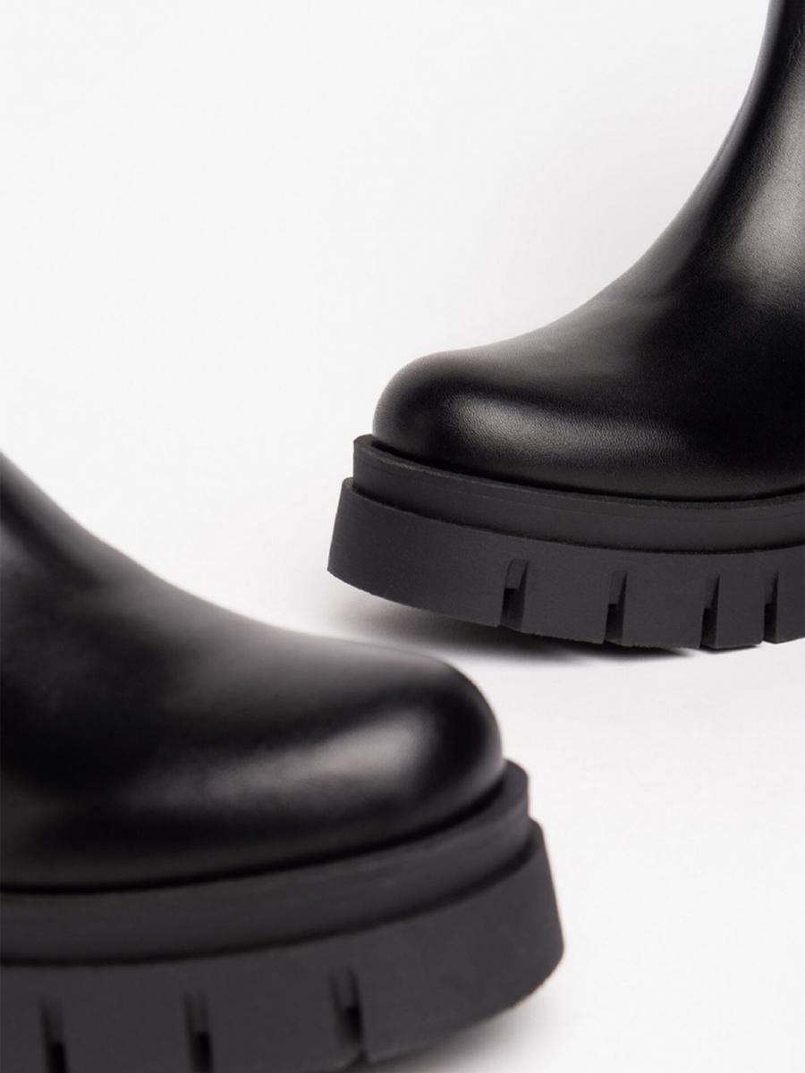 Nero Giardini Sulmona Shoes