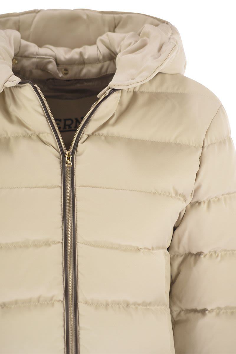 Herno Medium Down Jacket With Hood