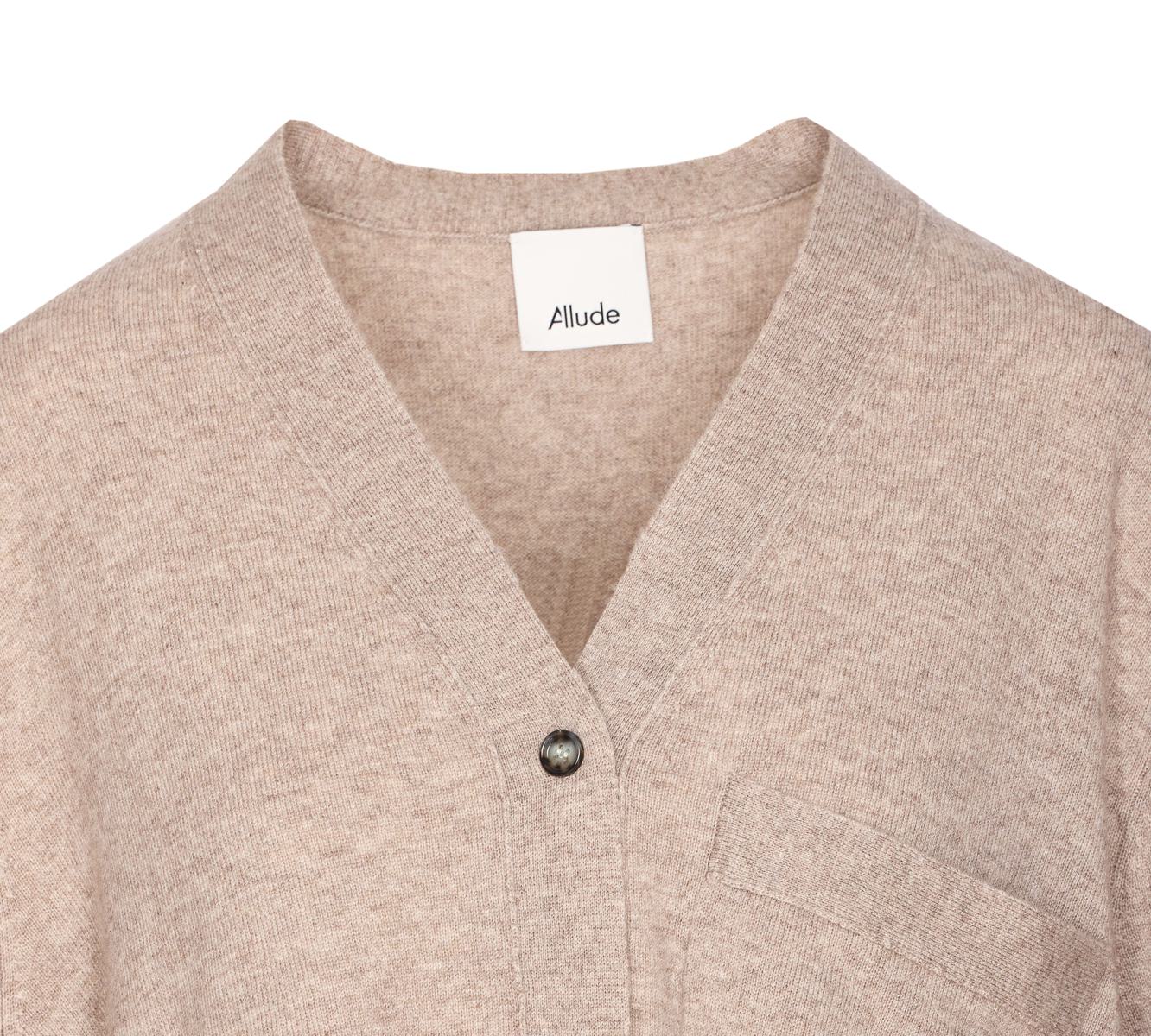 Allude Sweaters