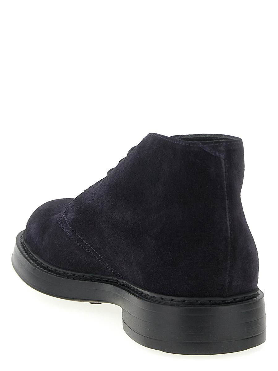 Doucal's 'Chukka' Ankle Boots