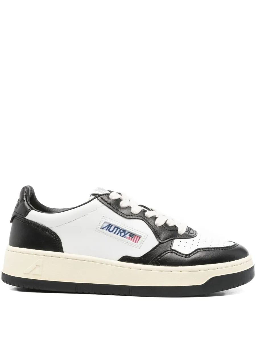 Autry "Medalist Low" Leather Sneakers Shoes
