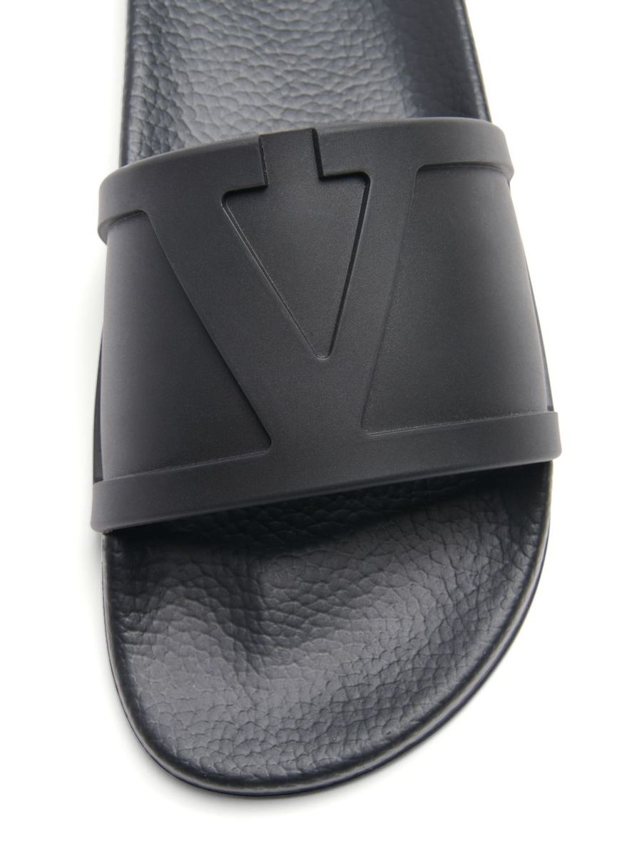 Valentino Garavani Slippers