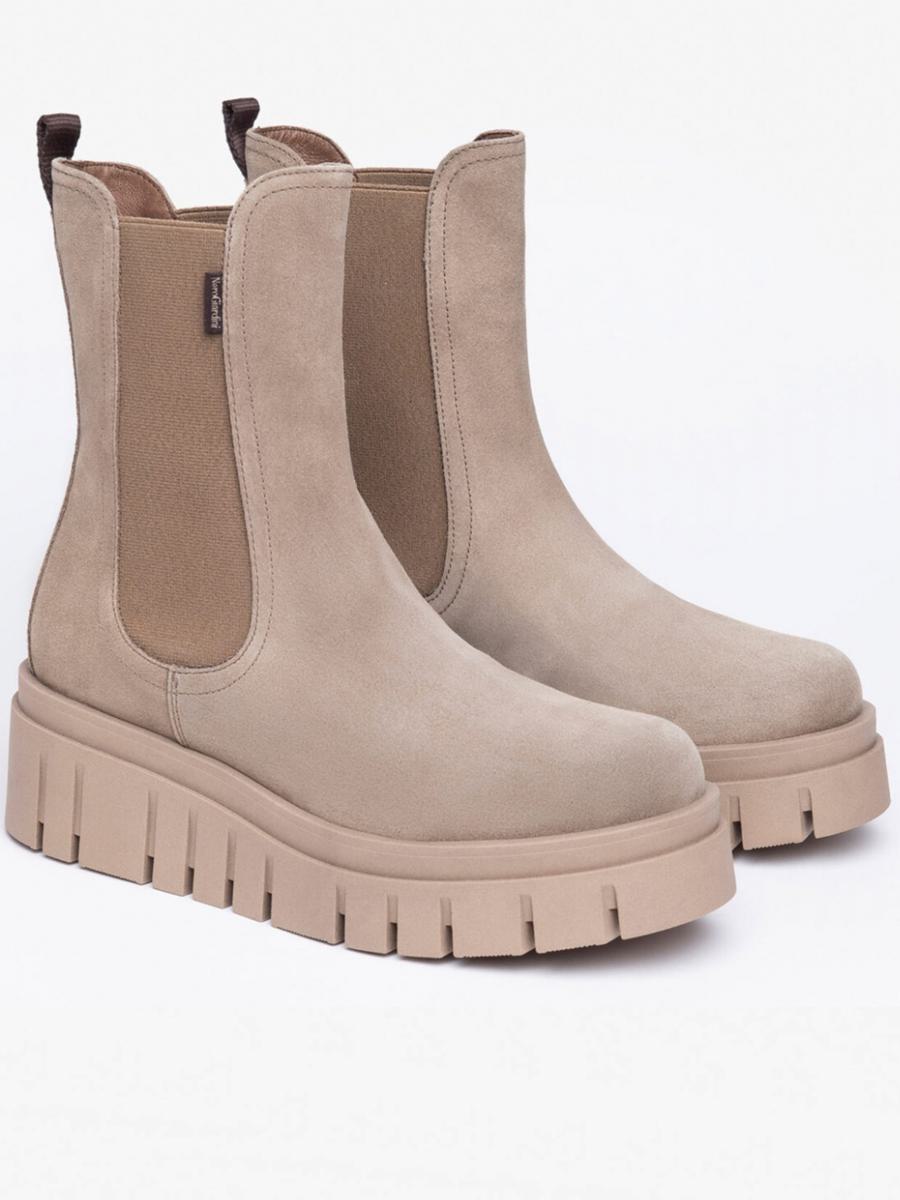 Nero Giardini Sulmona Shoes