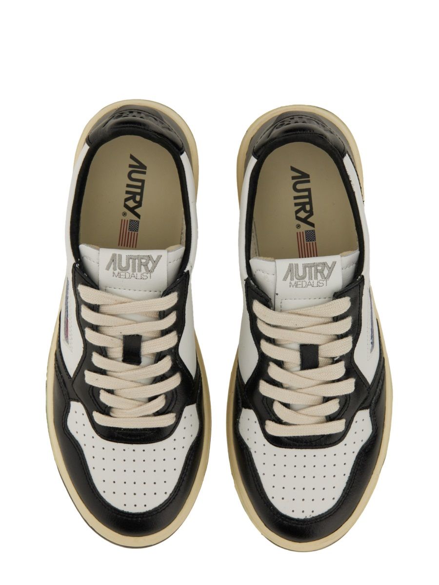 Autry Sneakers