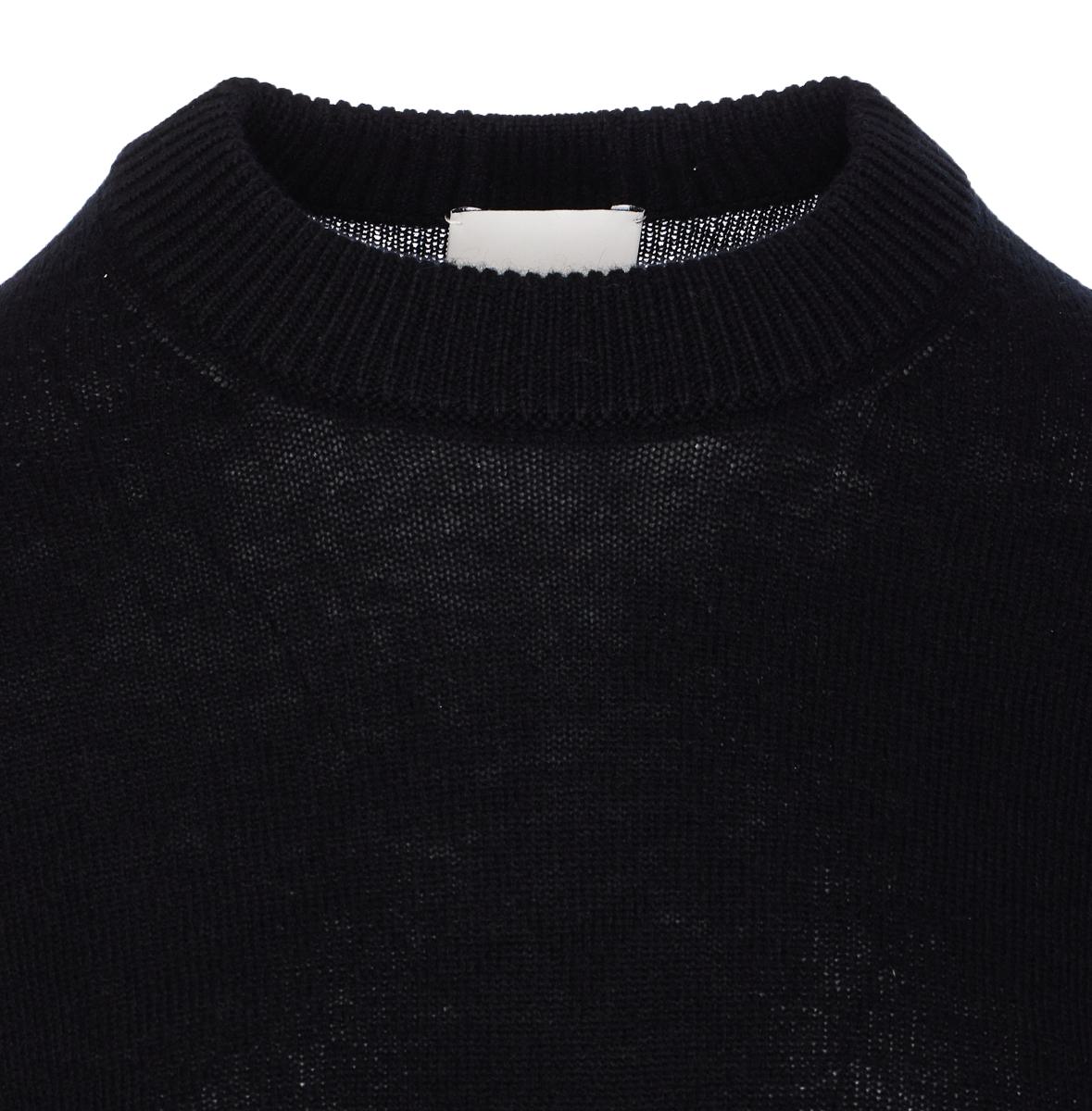 Allude Sweaters