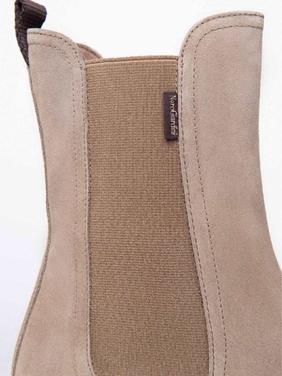 Nero Giardini Sulmona Shoes