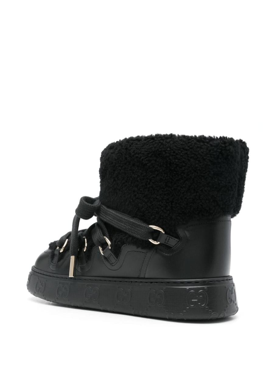 Gucci Flat Shoes