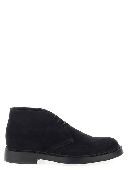 Doucal's 'Chukka' Ankle Boots