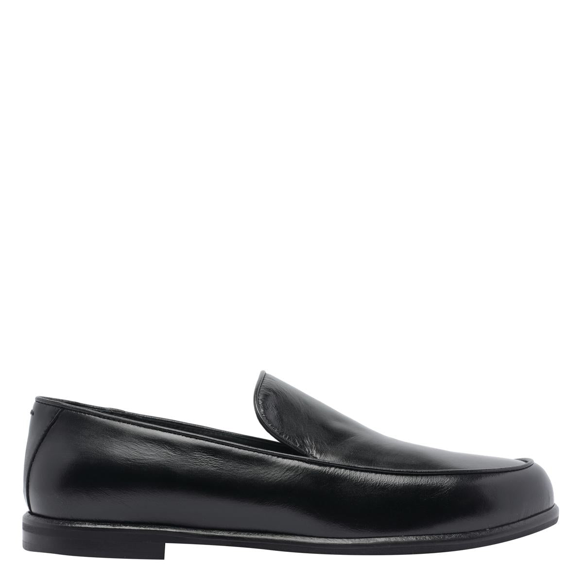 Poeve Flat Shoes