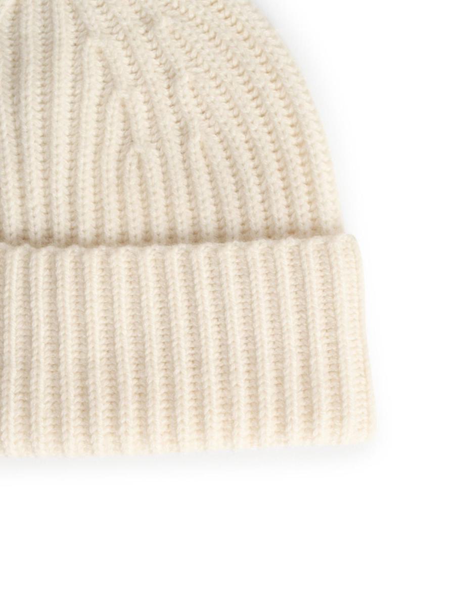Lisa Yang 'Martigny' Cream Cashmere Beanie
