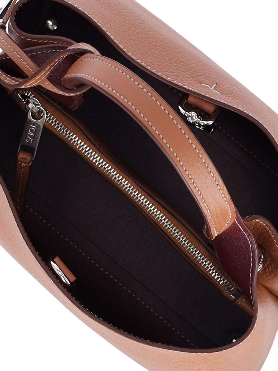 Tod'S Shoulder Bags