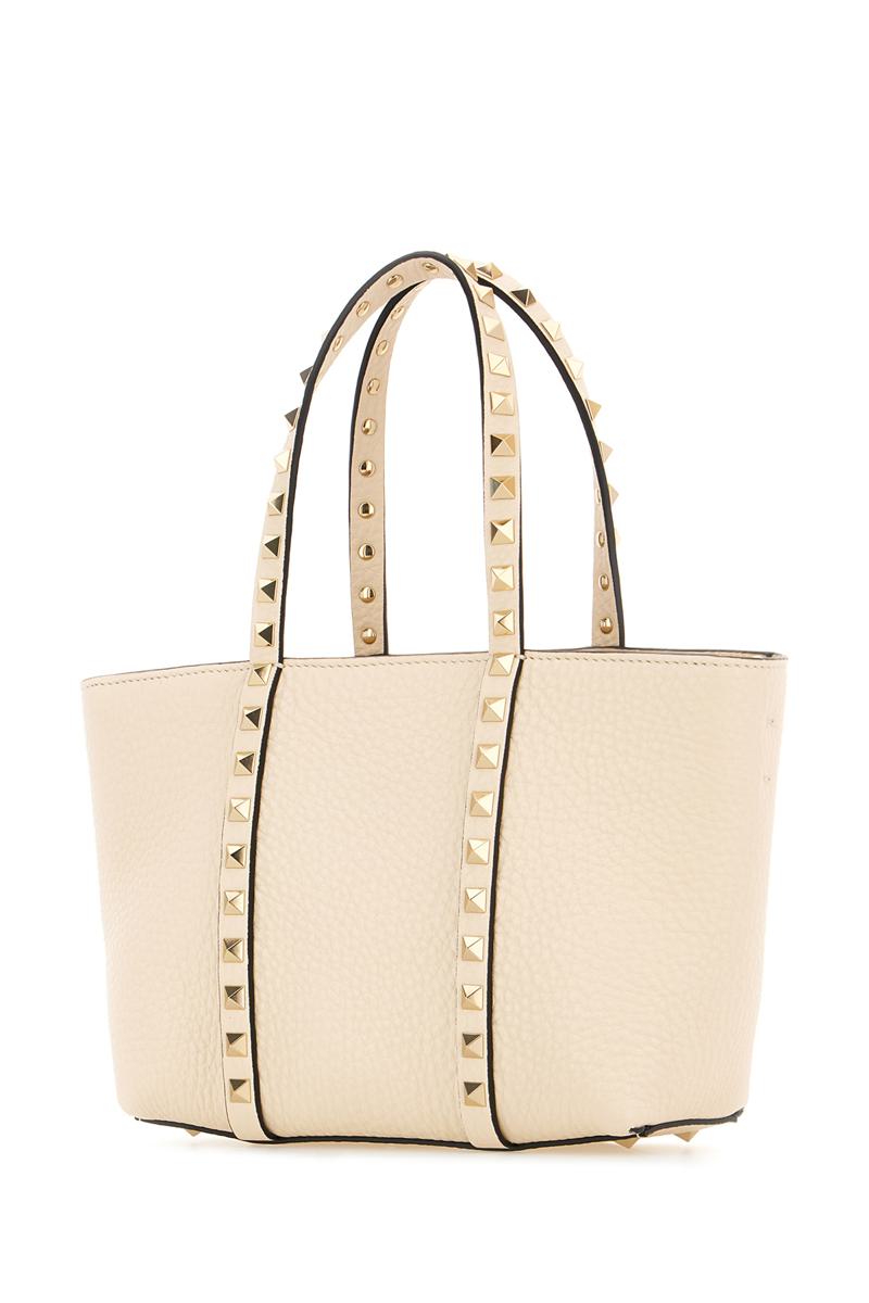 Valentino Garavani Shoulder Bags