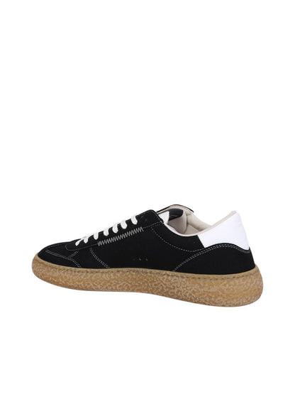 Puraai Sneakers