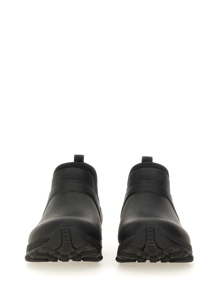 Givenchy 'Bogs' Low Ankle Boots