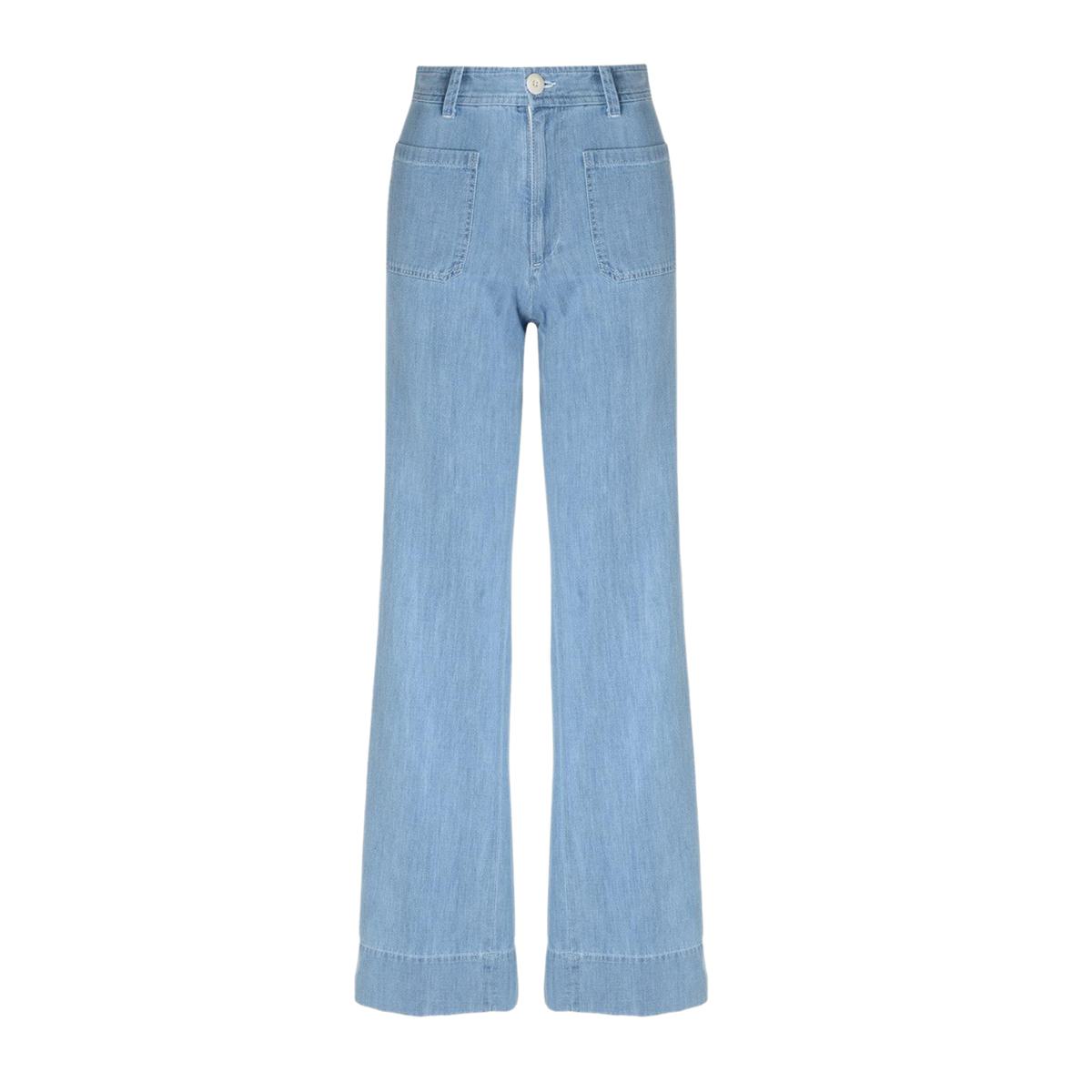 A.P.C. Jean Emilie
