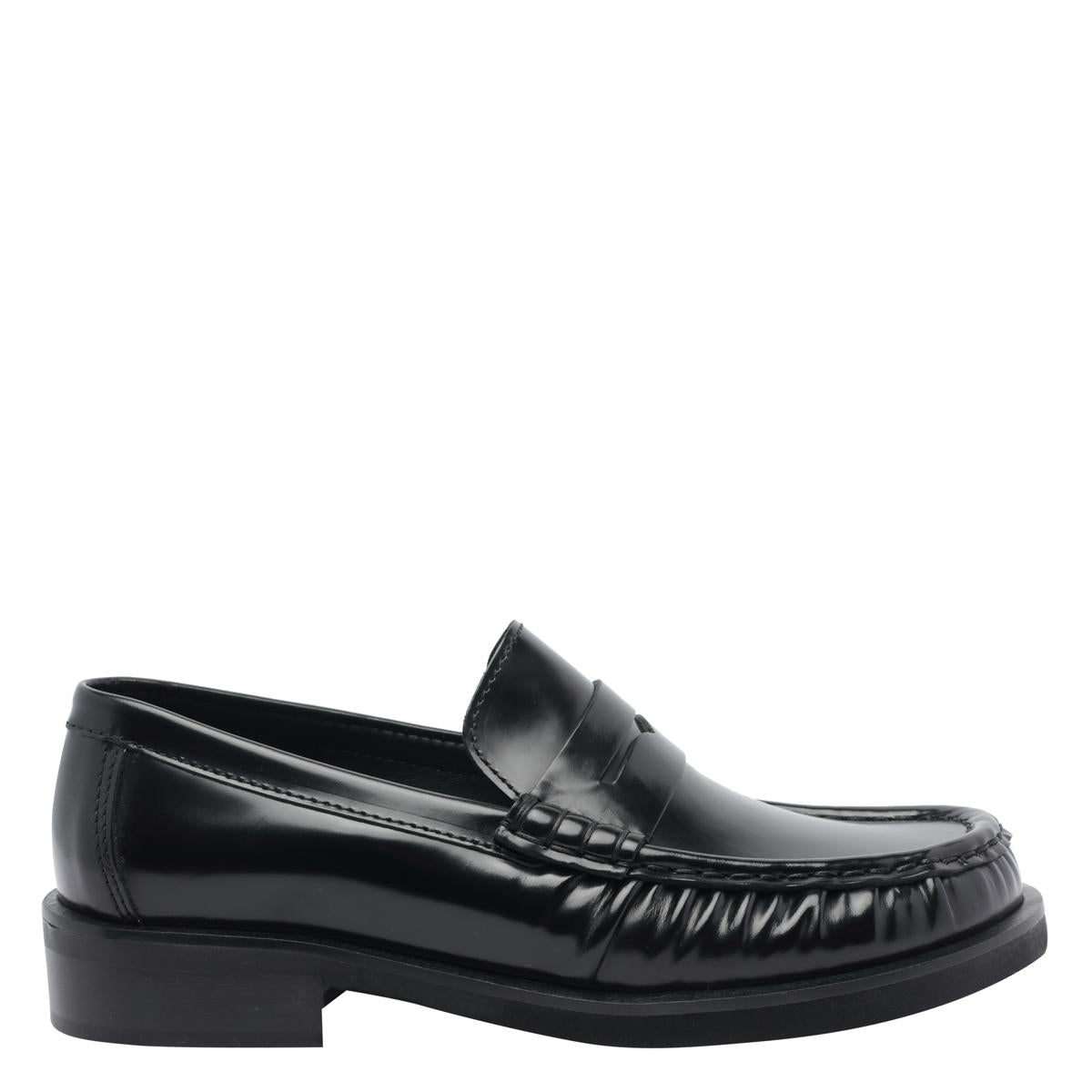 Poeve Flat Shoes