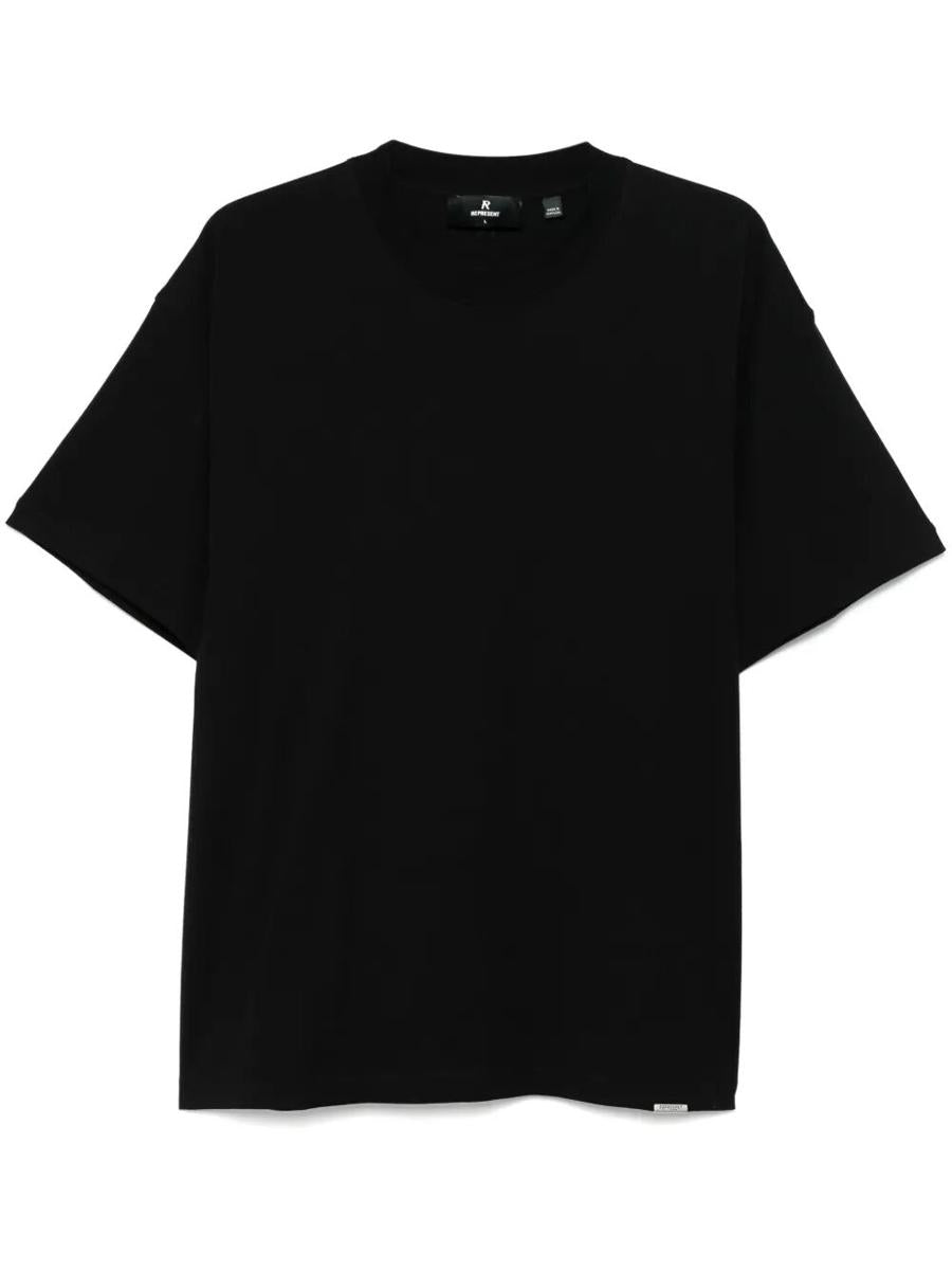 Represent "Initial Oversized" T-Shirt Clothing