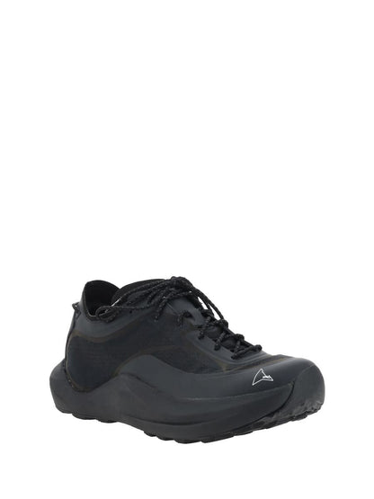 Roa Sneakers