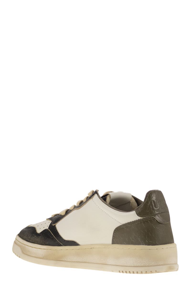 Autry Sneakers