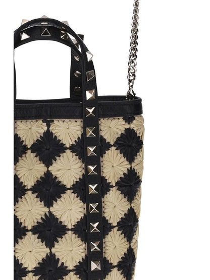 Valentino Garavani Shoulder Bags
