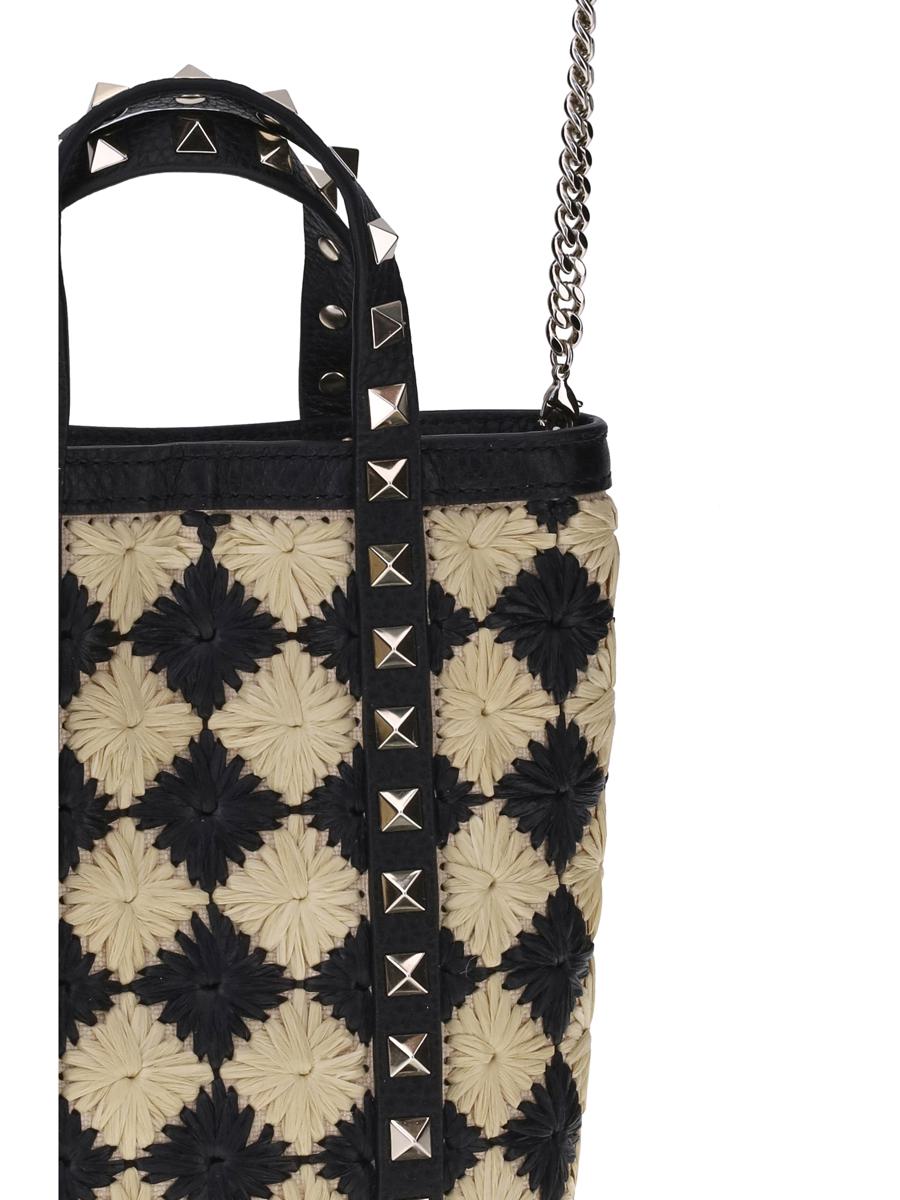 Valentino Garavani Shoulder Bags