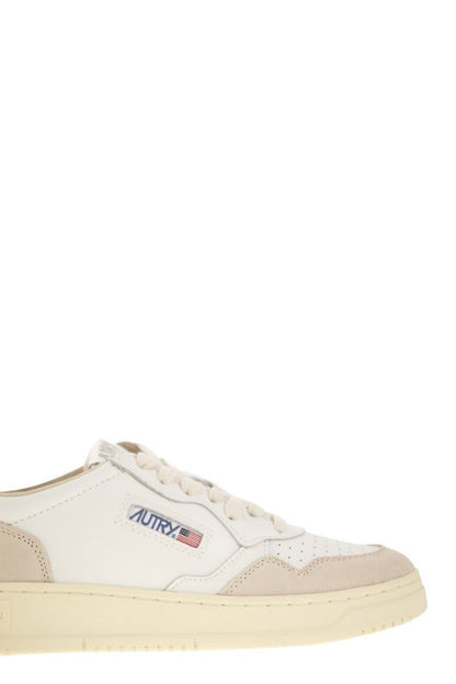 Autry Medalist Low - Leather And Suede Sneakers