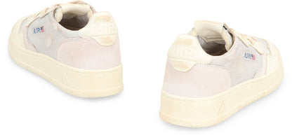 Autry Medalist Super Vintage Low-Top Sneakers