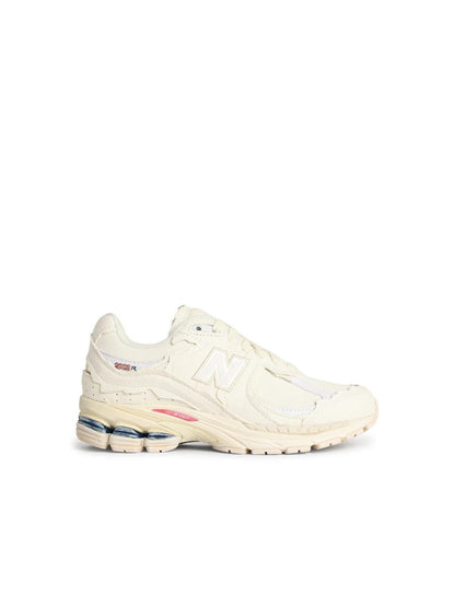 New Balance '2002 R' Ivory Fabric Sneakers