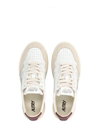 Autry Medalist Low Women'S Sneakers In White And Burgundy Suede And Leather