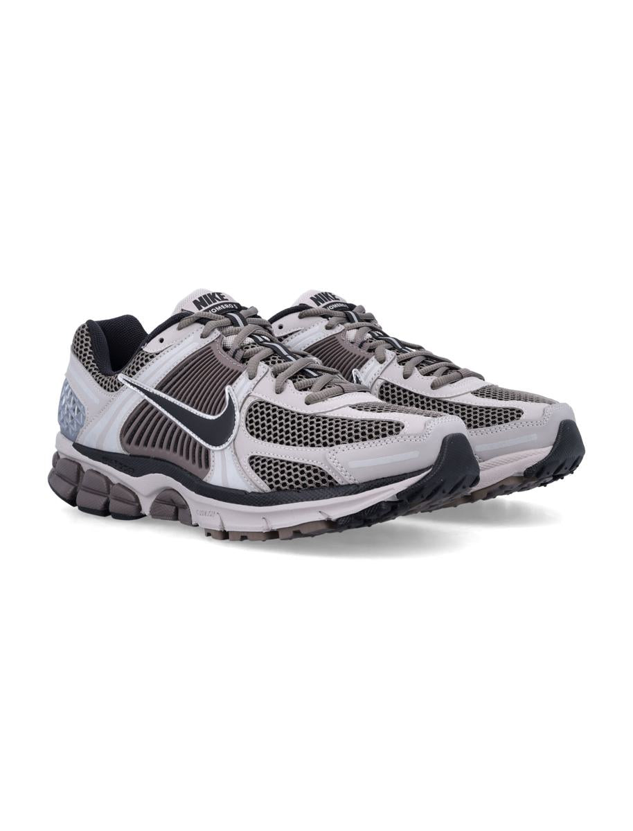Nike Zoom Vomero 5