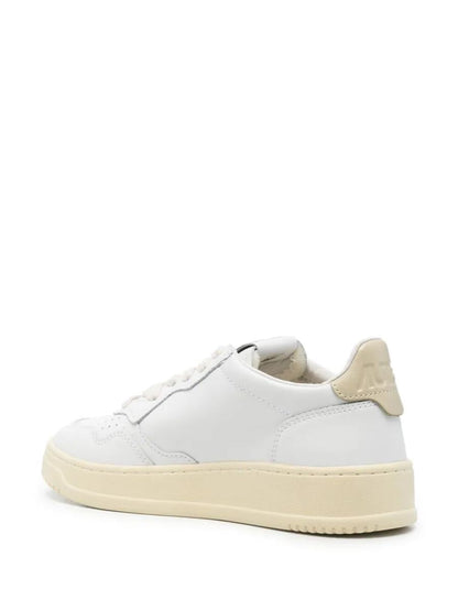 Autry "Medalist Low" Leather Sneakers Shoes