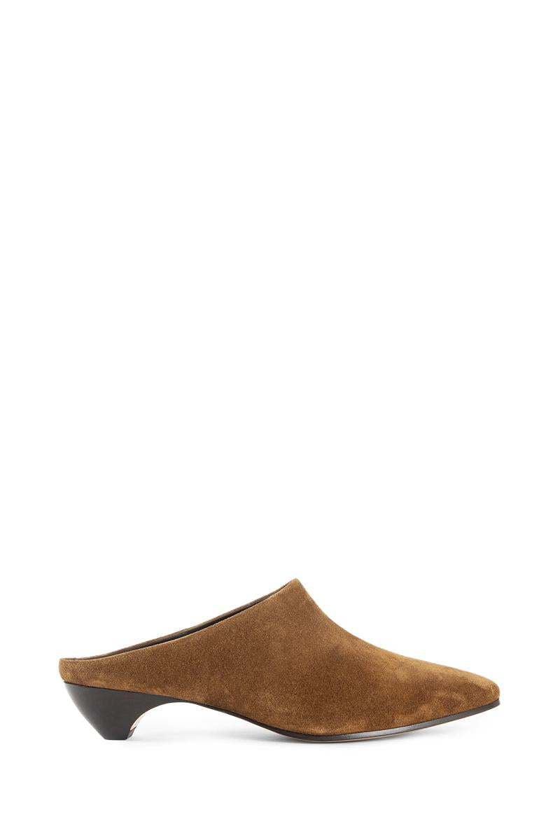 Le Monde Beryl Mules