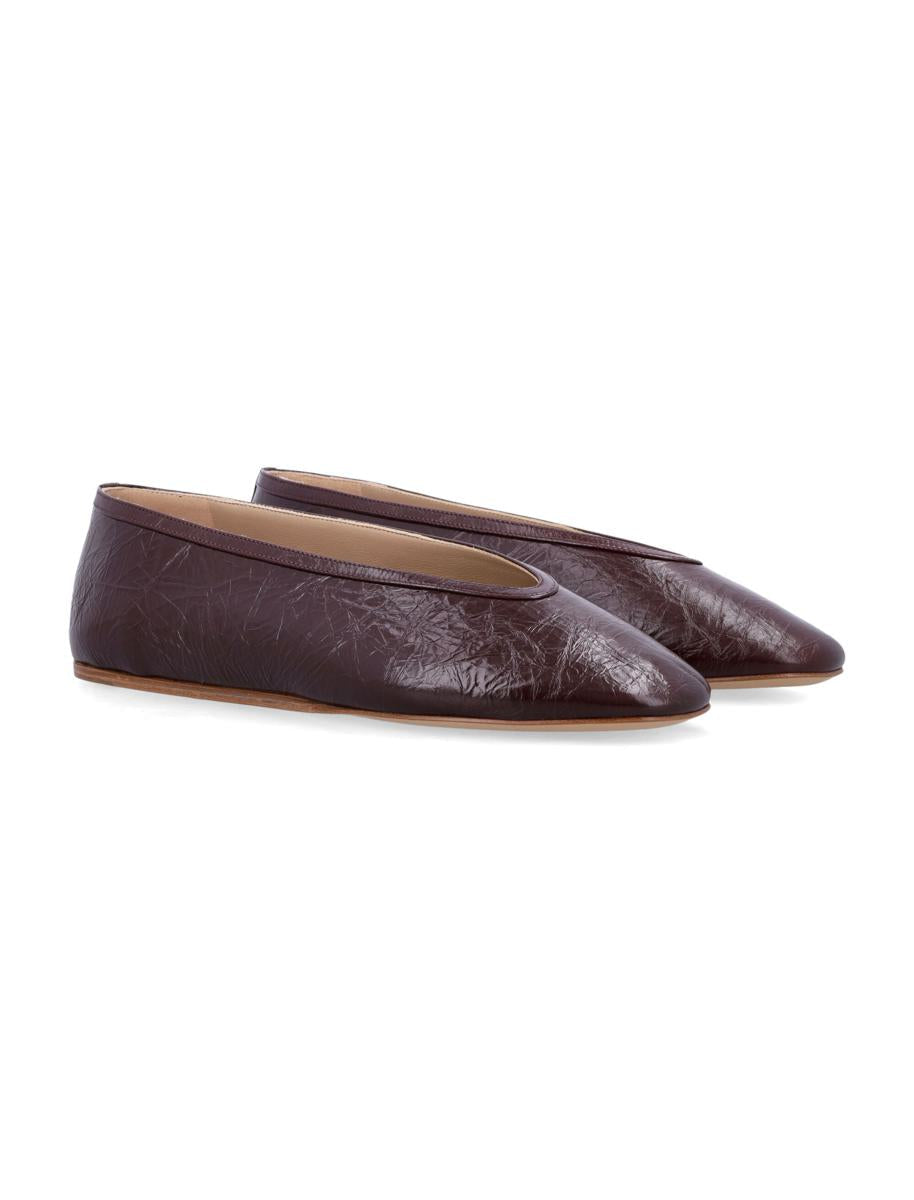 Le Monde Beryl Luna Slippers Auberigne Naplack Leather