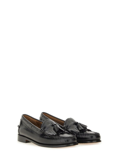 G.H. Bass Moccasin "Weejuns Esther Kiltie"