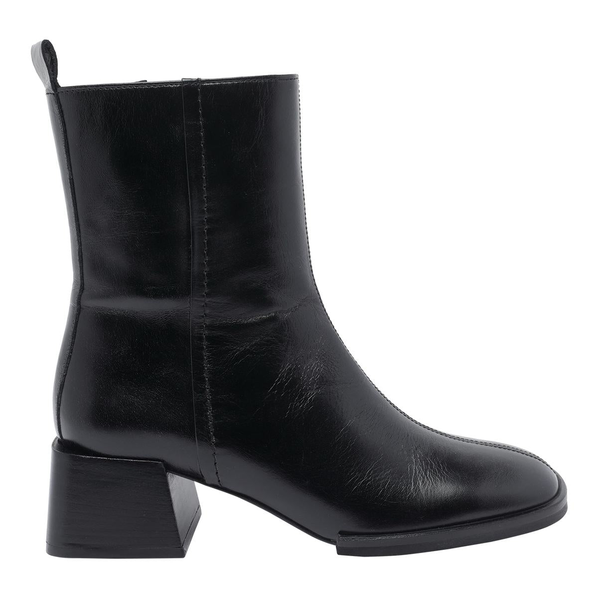 Poeve Boots