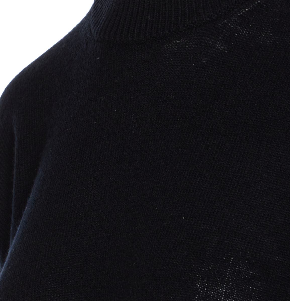 Allude Sweaters