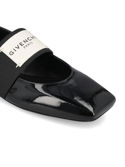 Givenchy Low Shoes