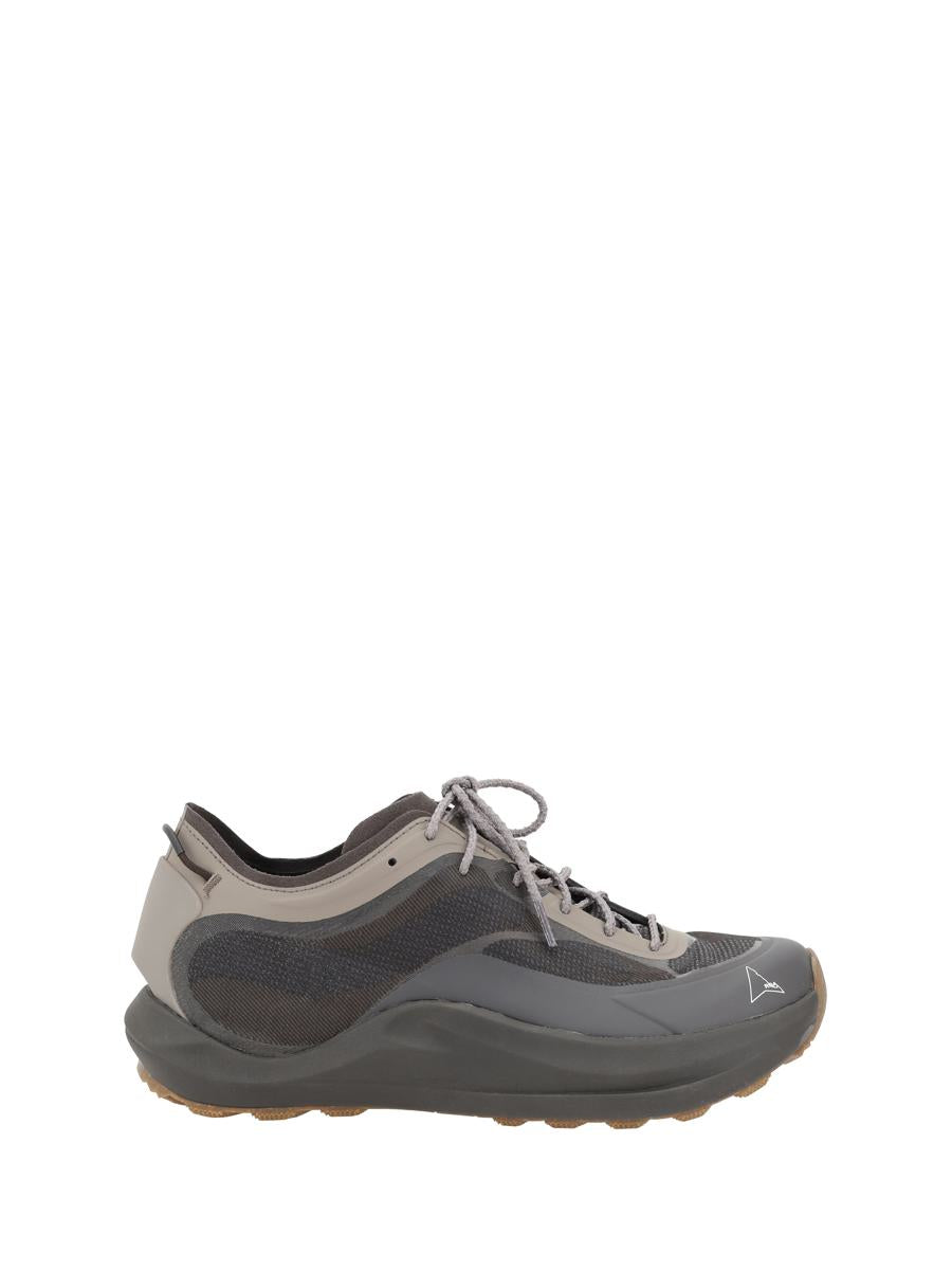 Roa Sneakers