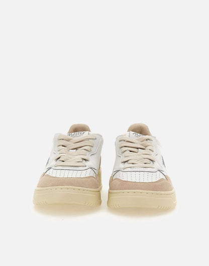 Autry "Medalist Low" Sneakers