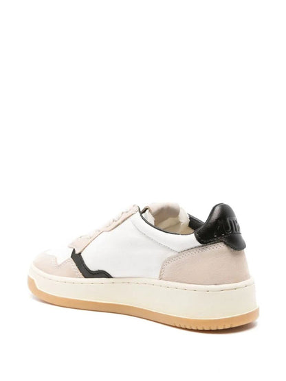 Autry "Medalist Low" Leather Sneakers Shoes